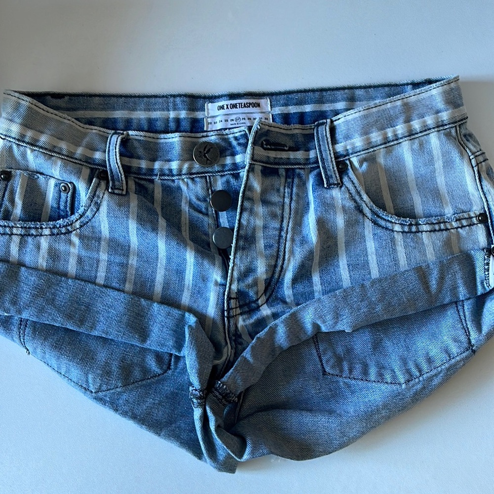 Size 27 Cuffed striped jean shorts